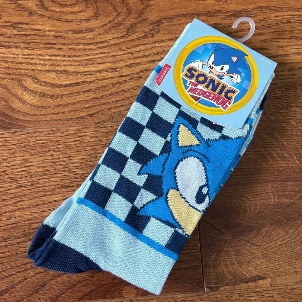 Sonic the Hedgehog crew socks